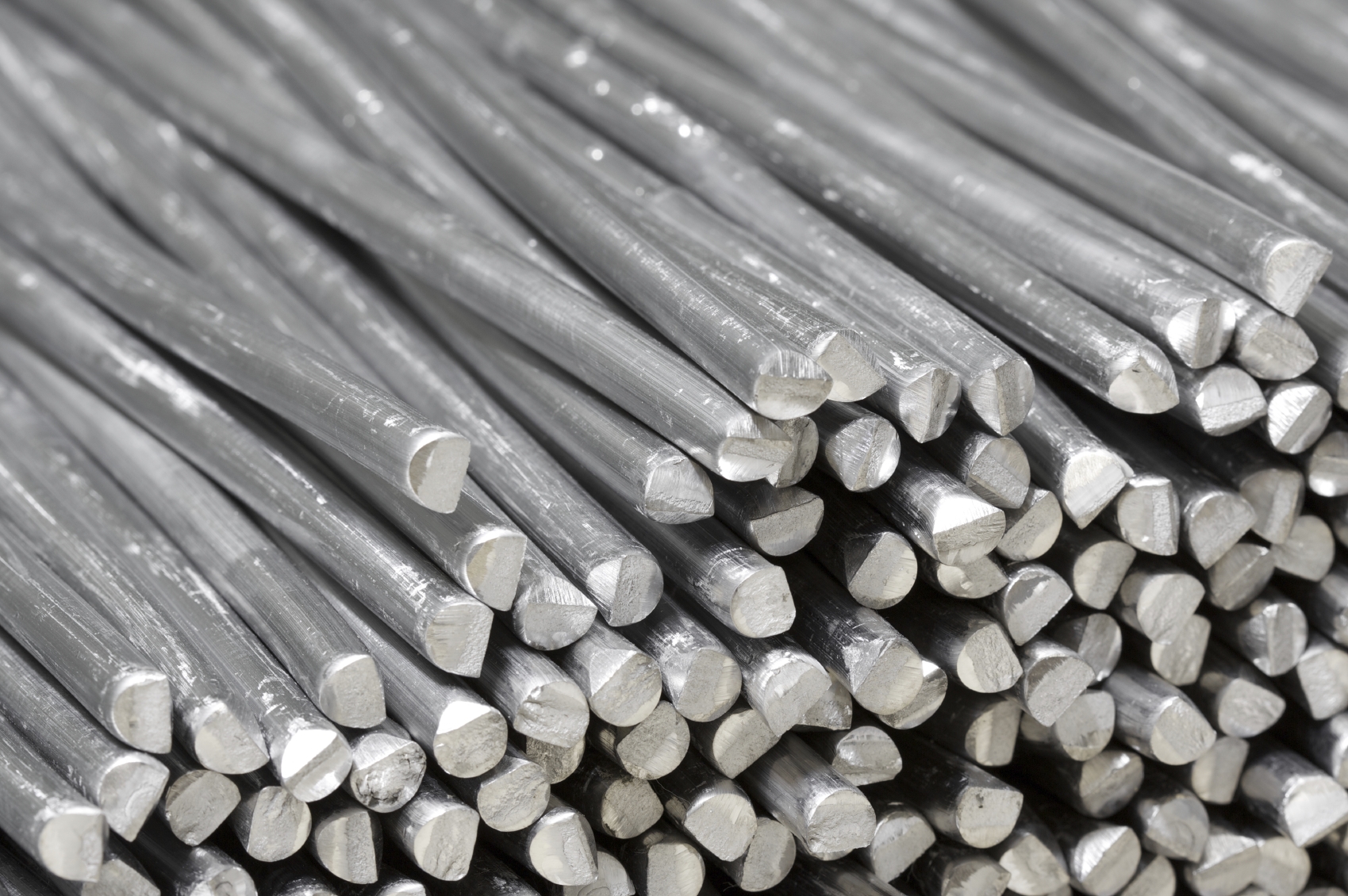  Aluminium  A Sustainable and Efficient Metal 